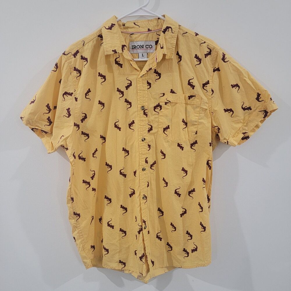 Iron Co Mens Button Up Shirt Size Large Lizard‎ Novelty Print Desert Western